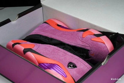 DH4121-600 SHOCKING 14 PINK (W) JORDAN LOW RETRO 1020